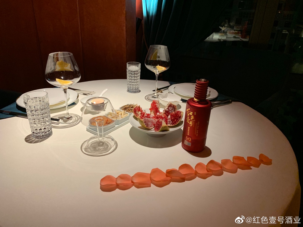 在酒桌上，輪到你敬酒時，牢記2句“行話”，領(lǐng)導(dǎo)聽了也直夸內(nèi)行(圖8)