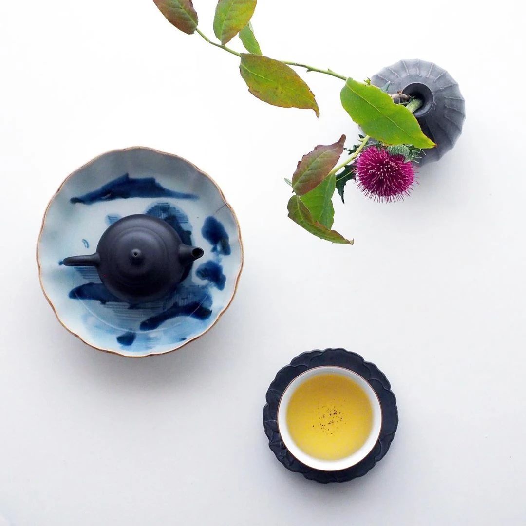 上一壺茶，插幾枝花(圖4)