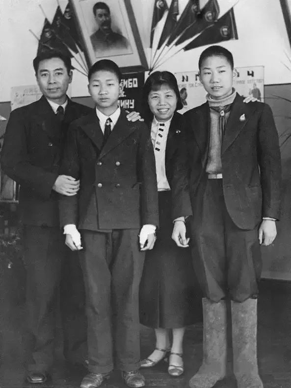 毛主席極其罕見、珍貴的絕版照片(圖33)