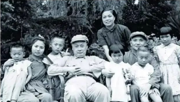 毛主席極其罕見、珍貴的絕版照片(圖37)