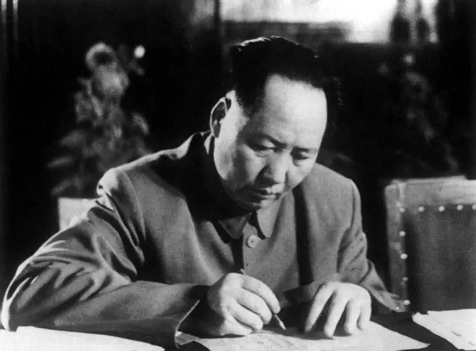 洞見歷史1.jpg 毛澤東個人簡歷(圖1)