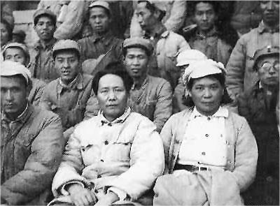 毛主席 6大(1).png 如何研究中國共產(chǎn)黨史(圖1)