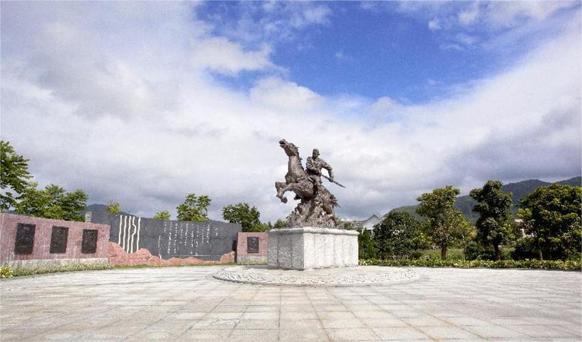 新四軍成立85周年:記中國(guó)人民解放軍軍事家--葉挺(圖11) 新四軍成立85周年:記中國(guó)人民解放軍軍事家--葉挺(圖11)