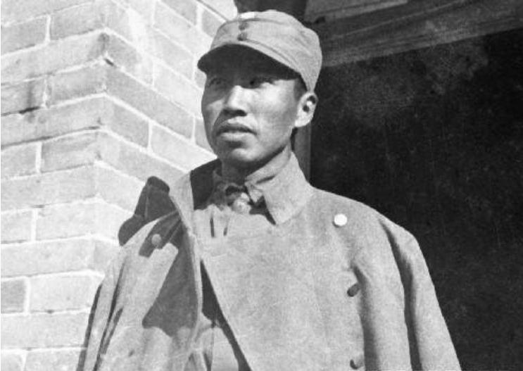 左權壯烈犧牲后，遺體被日軍粗暴羞辱，彭德懷組建暗殺隊為其報仇(圖2)