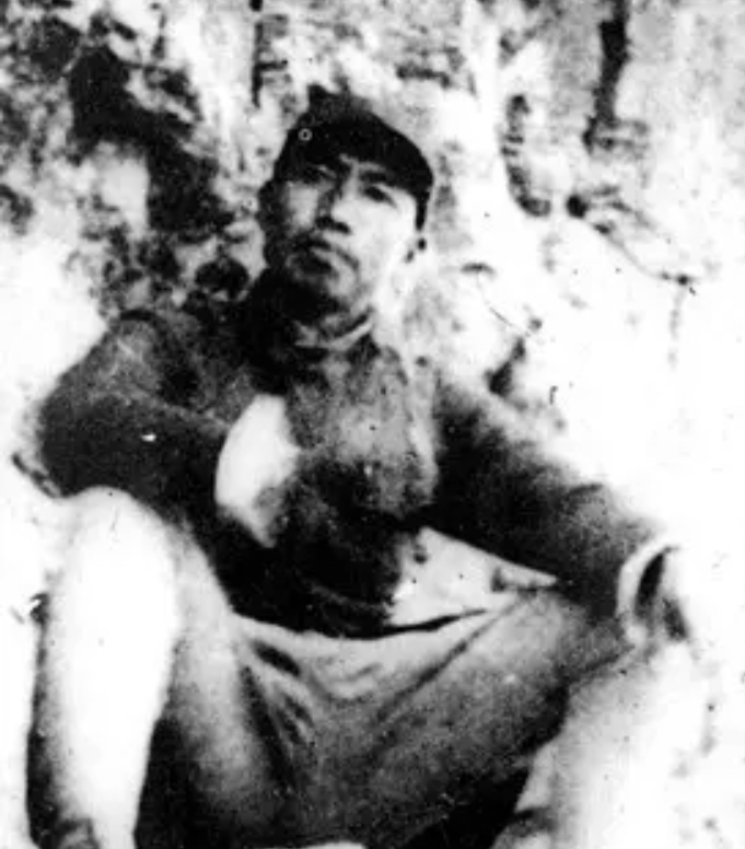 左權壯烈犧牲后，遺體被日軍粗暴羞辱，彭德懷組建暗殺隊為其報仇(圖10)