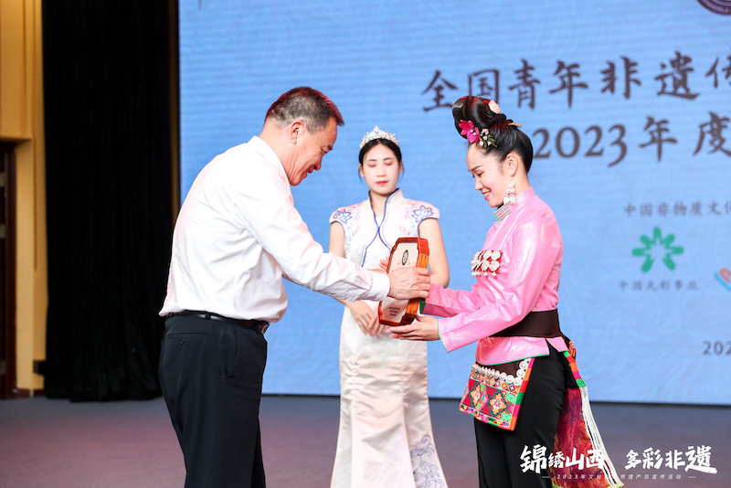 對(duì)話｜中國非遺保護(hù)協(xié)會(huì)會(huì)長王曉峰：非遺傳承，核心在青年(圖2)