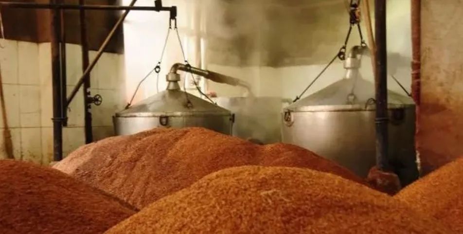 茅臺(tái)酒釀造生產(chǎn)工藝中的坤沙、碎沙、翻沙什么意思(圖4)