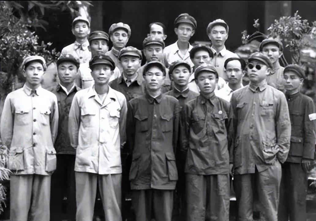 常勝將軍韓先楚，一生無(wú)敗績(jī)：哪一戰(zhàn)？韓先楚足以扭轉(zhuǎn)戰(zhàn)局的建議沒(méi)有被采納，臨終前仍無(wú)法釋?xiě)?圖2)