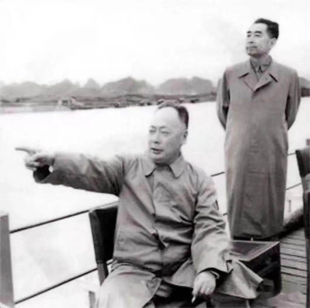 四大元帥當(dāng)了大都市市長，另外六大元帥去哪了？(圖16)