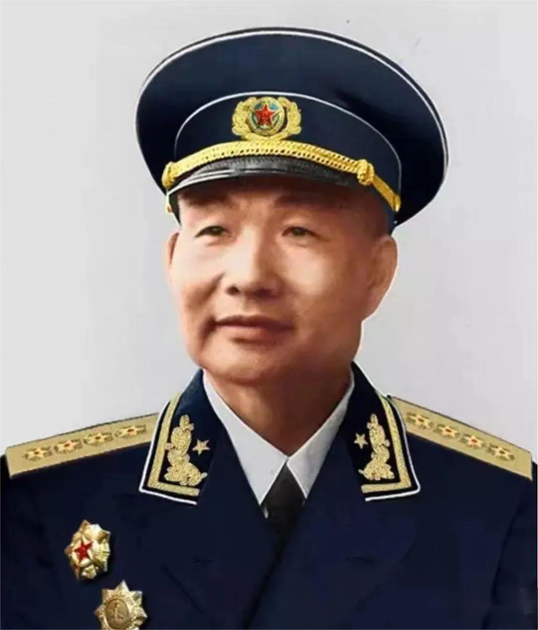 蕭勁光是位“文藝范兒將軍”(圖1)