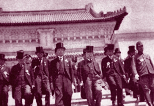 陳賡向毛主席介紹國民黨中將：這我兄弟，主席：你知我是他什么人(圖11)