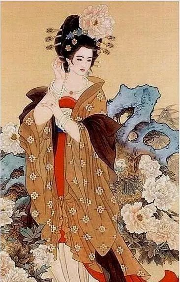 李白最肉麻的一首詩，全篇把楊貴妃吹上了天，卻成就一對千古名句！(圖2)