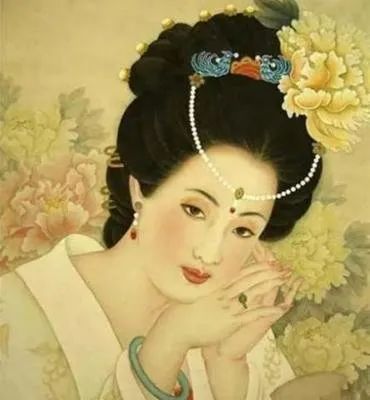 李白最肉麻的一首詩，全篇把楊貴妃吹上了天，卻成就一對千古名句！(圖5)