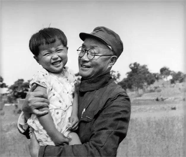 劉伯承元帥逝世37周年（1986年10月7日）回顧劉伯承元帥逝世，臨終曾言：我是死也不瞑目，原因讓人淚目。(圖2)
