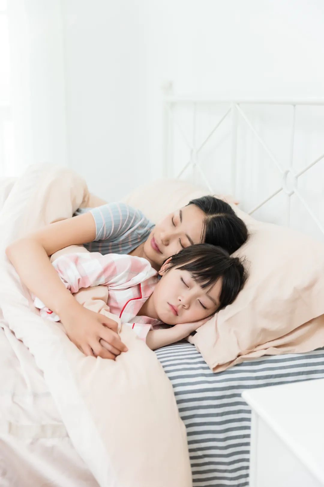 這幾天心情不好？當(dāng)心“悲秋綜合征”(圖1)