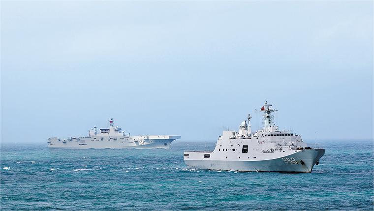 振翅云端 巡獵海天——海軍航空兵某部長(zhǎng)航時(shí)反潛訓(xùn)練影像(圖6)