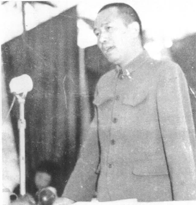 余秋里：擔(dān)任石油部長的開國中將，毛主席稱其是個(gè)帥才，開創(chuàng)中國石油工業(yè)最輝煌時(shí)期(圖3)