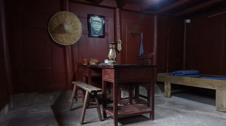 扎西會(huì)議89周年（1935年2月5日至9日）扎西會(huì)議肯定了毛澤東在思想路線和軍事路線上的正確性對(duì)樹立毛澤東的領(lǐng)導(dǎo)權(quán)威具有重要意義(圖7)