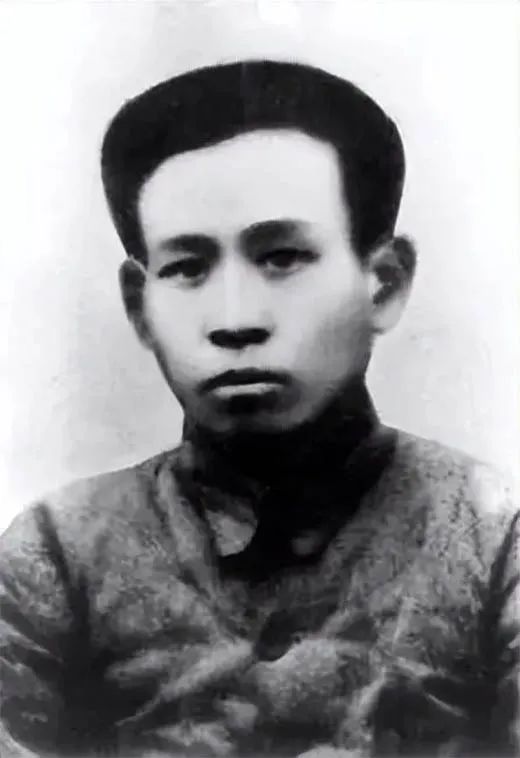 勤于學習的劉少奇，毛主席：三天不學習，趕不上劉少奇(圖2)