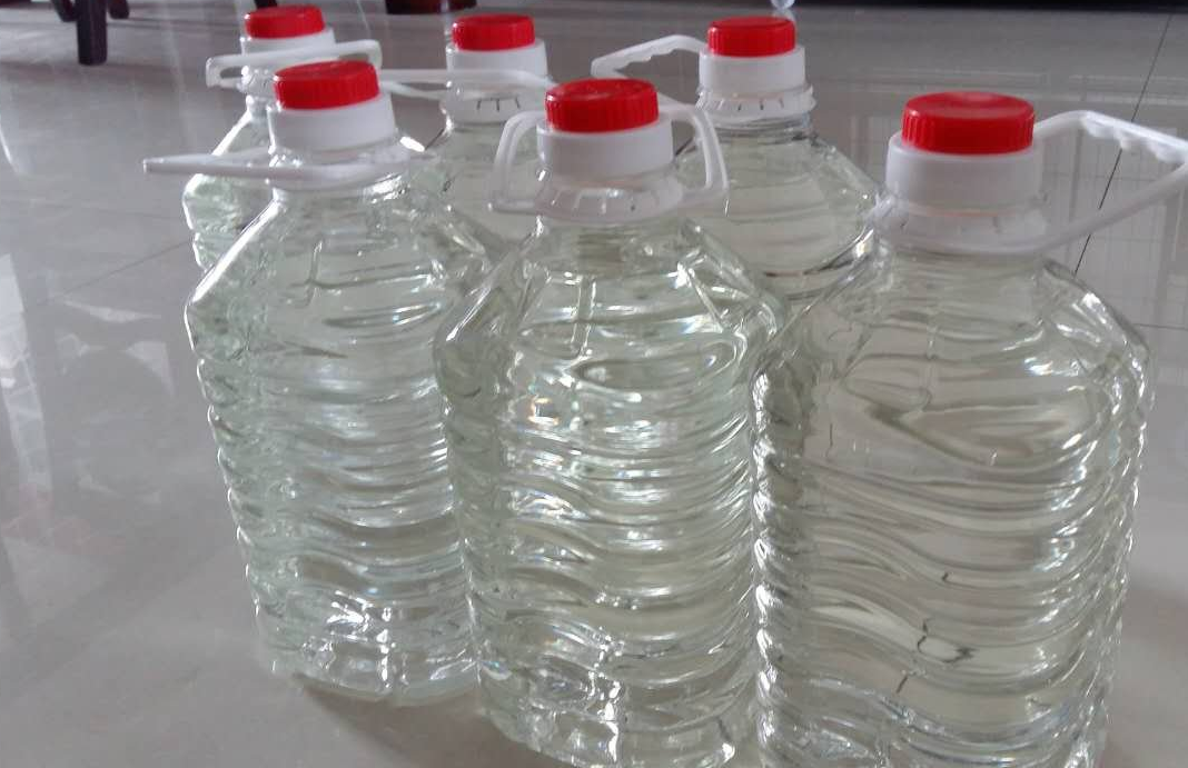 塑料瓶是否可以用來裝白酒？(圖3)