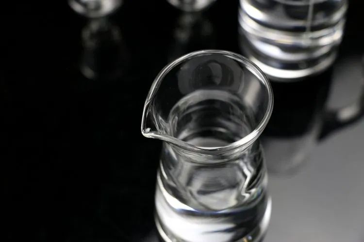 塑料瓶是否可以用來裝白酒？(圖4)