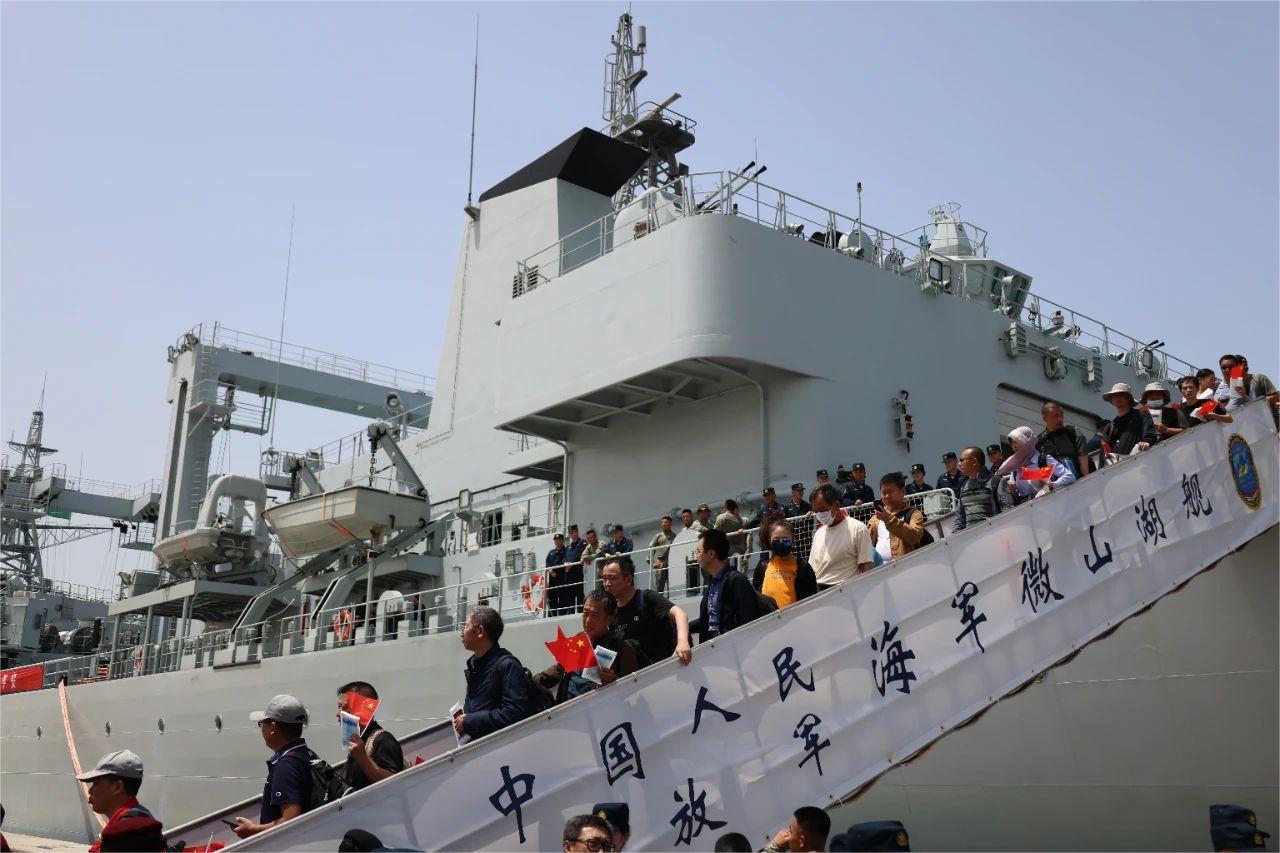 人民海軍，生日快樂！(圖8)