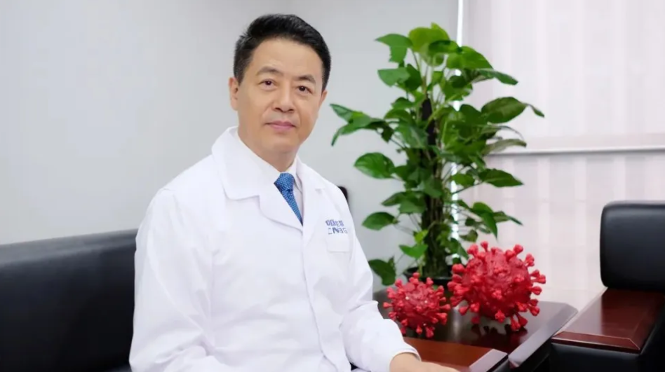 楊曉明被罷免！他帶隊研發(fā)新冠滅活疫苗，曾“以身試藥”，9個月抽約60管血(圖4)