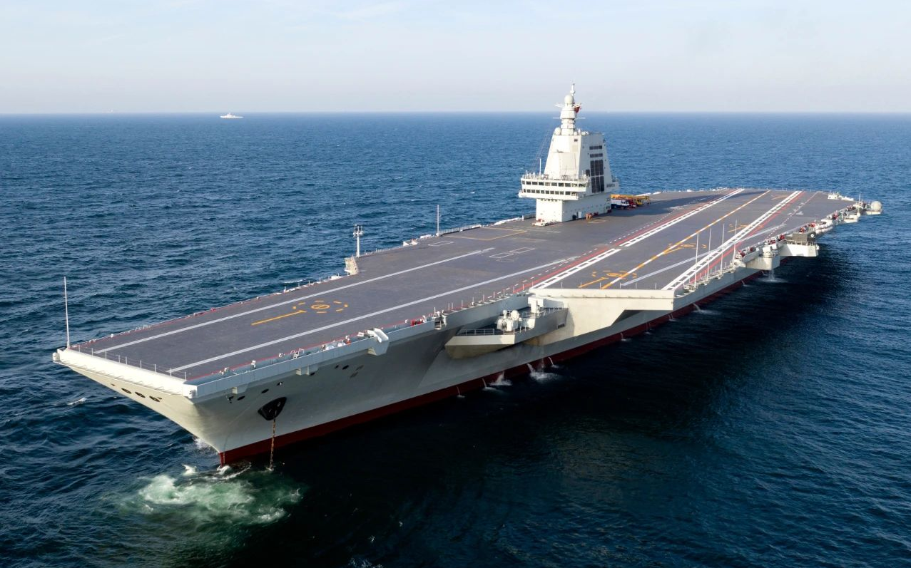 實時：海軍福建艦順利完成首次航行試驗！(圖6)