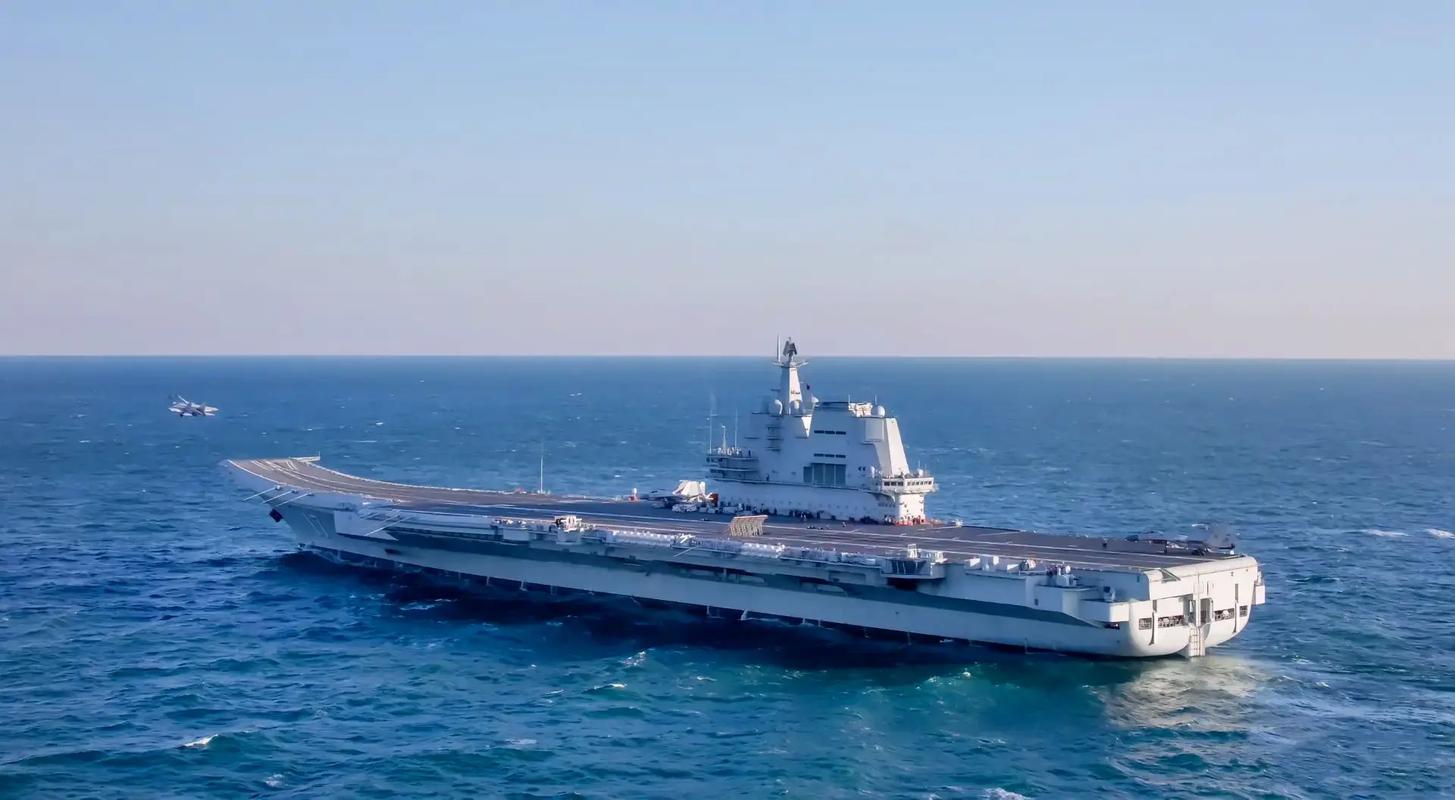 劈波斬浪，福建艦首航完成，中國“三航母時(shí)代”即將到來！(圖8)