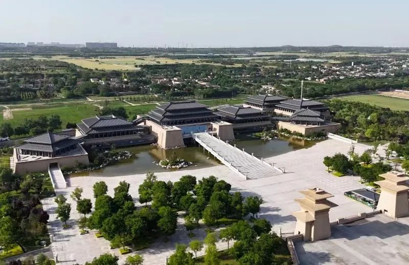 5月18日是國際博物館日，今年的主題為“博物館致力于教育和研究”(圖2)