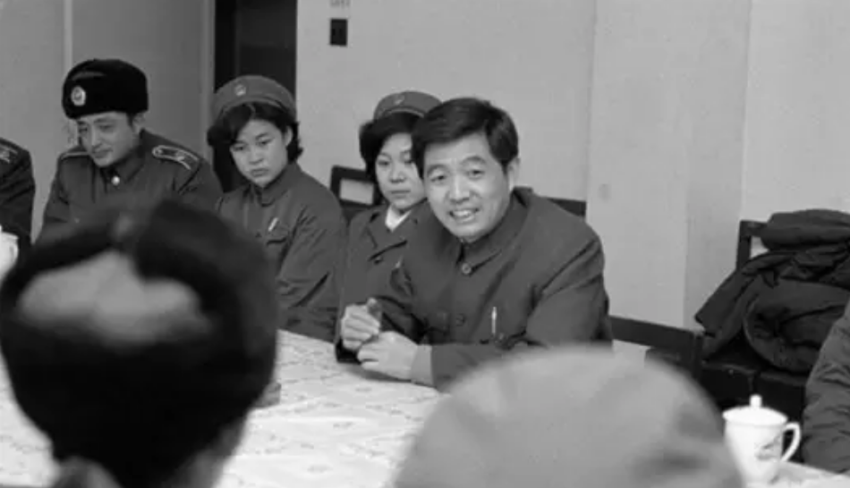 39歲的胡錦濤，是如何脫穎而出“接班”的？(圖3)
