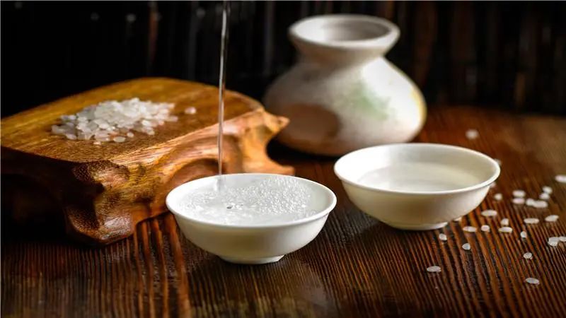 武松連干15碗酒，相當于現(xiàn)在的多少酒量？(圖2)