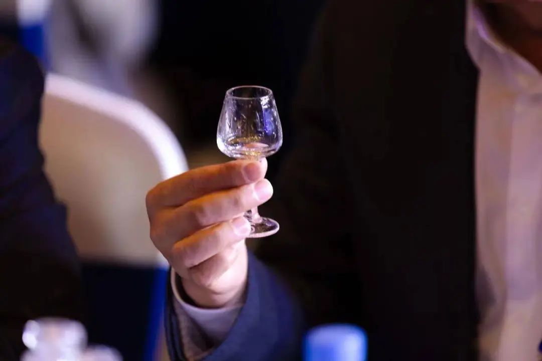 “聞香識酒”，讓你輕松學(xué)會品酒！(圖2)