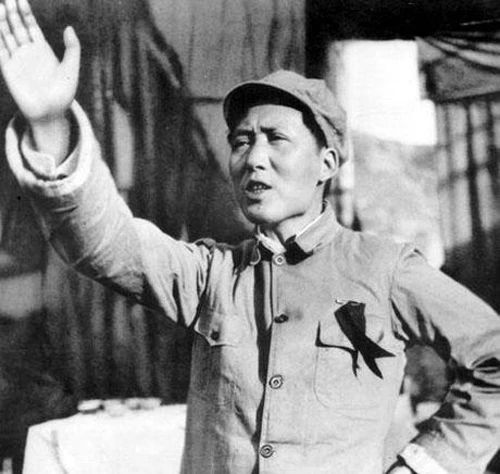 毛主席率領(lǐng)的800人，朱德率領(lǐng)的800人，誰的開國將帥更多(圖4)