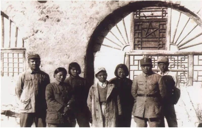 英雄氣短，兒女情長，李克農(nóng)將軍的家國深情(圖4)