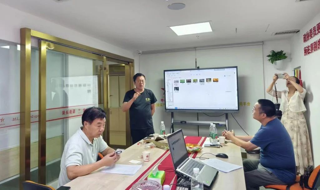 湖南省政法系統(tǒng)第33屆書畫詩詞攝影作品展評審工作圓滿結(jié)束(圖5)