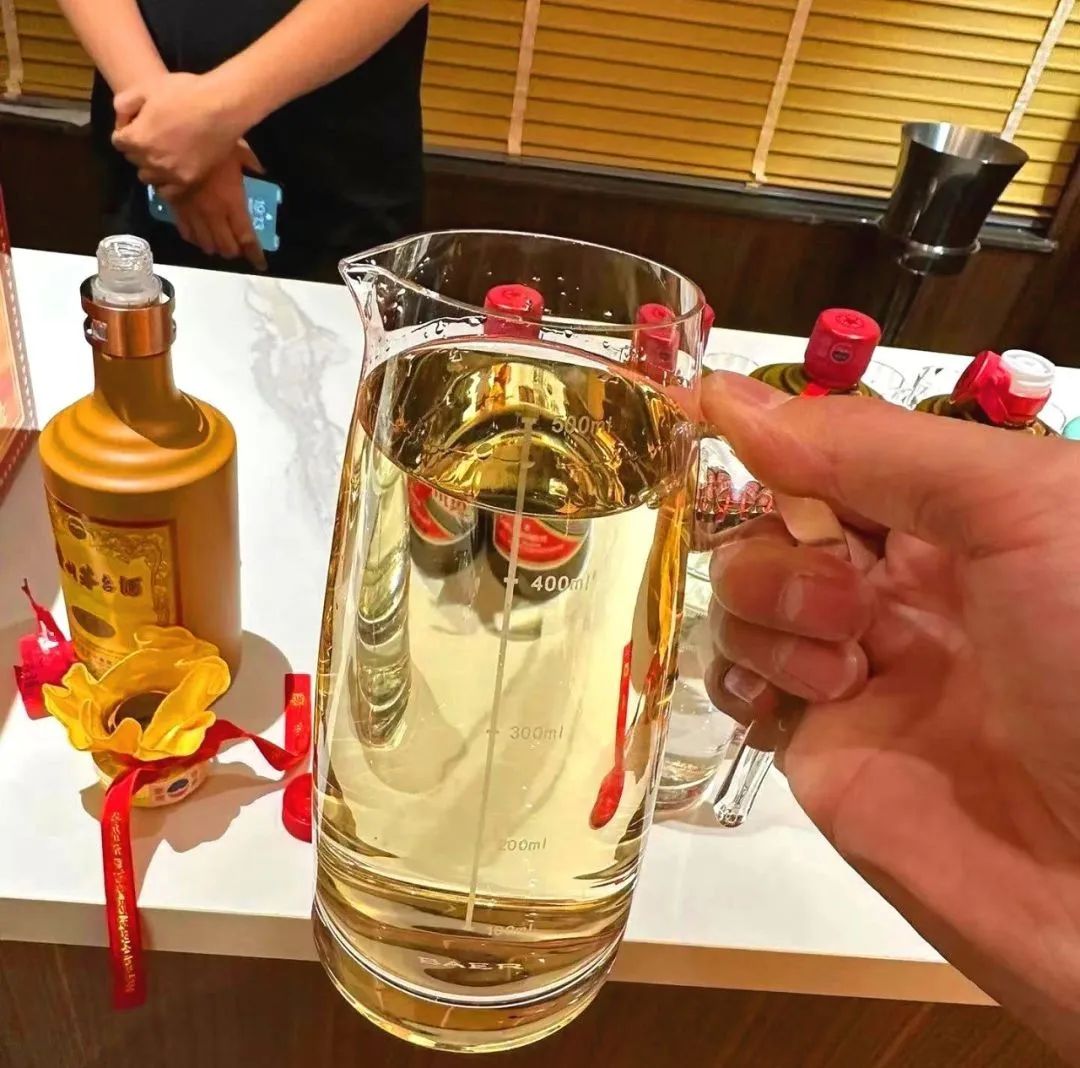 茅臺(tái)15年以上老酒.jpg 醬香老酒的價(jià)值魅力(圖3)