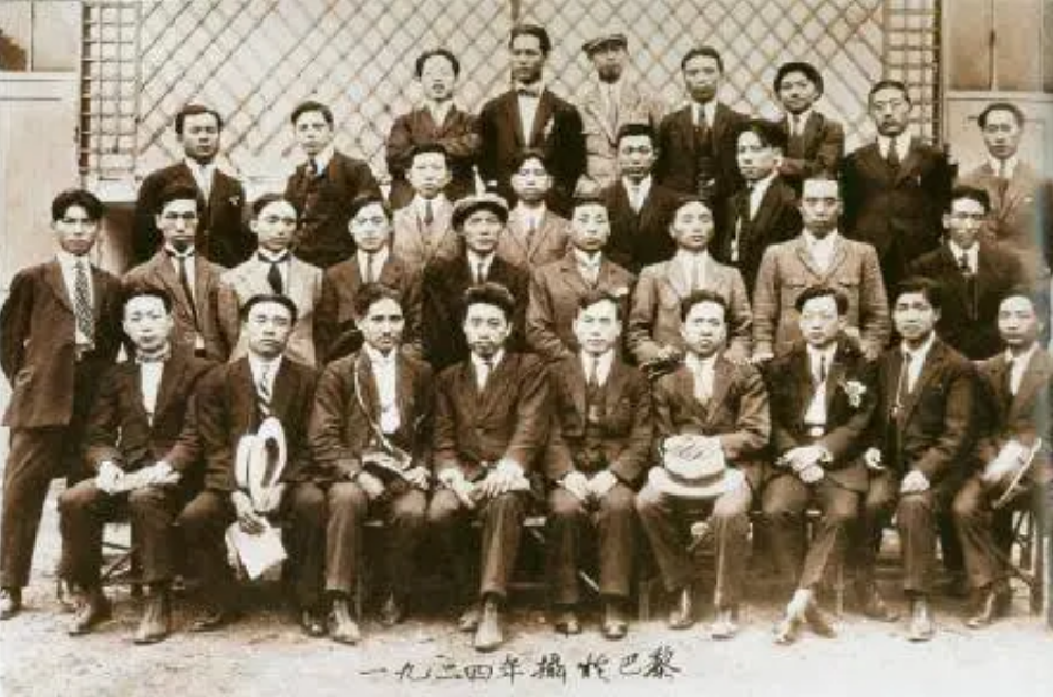 為觀看奧運(yùn)會(huì)，鄧小平自己拿出生活費(fèi)買球票(圖5)