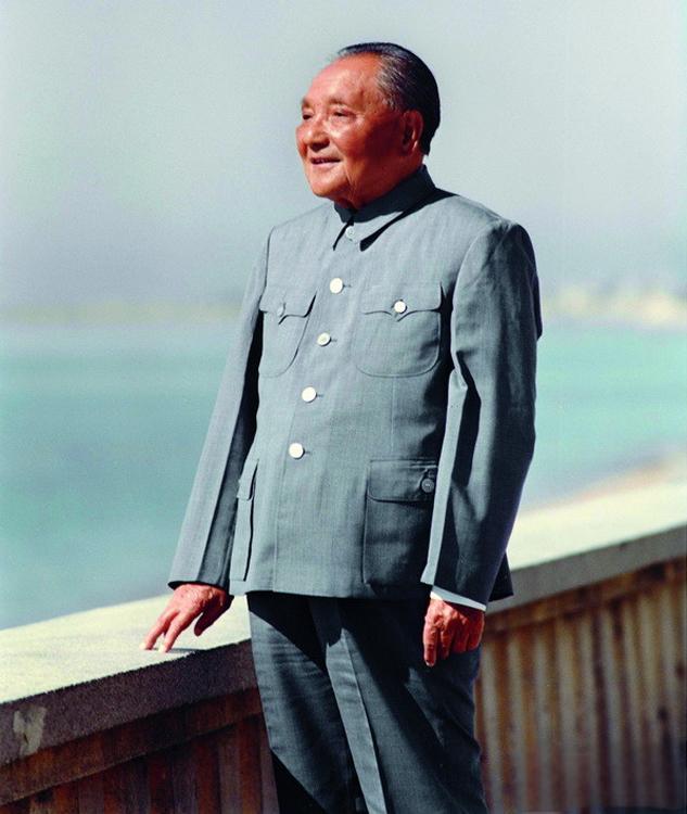 為觀看奧運(yùn)會(huì)，鄧小平自己拿出生活費(fèi)買球票(圖15)