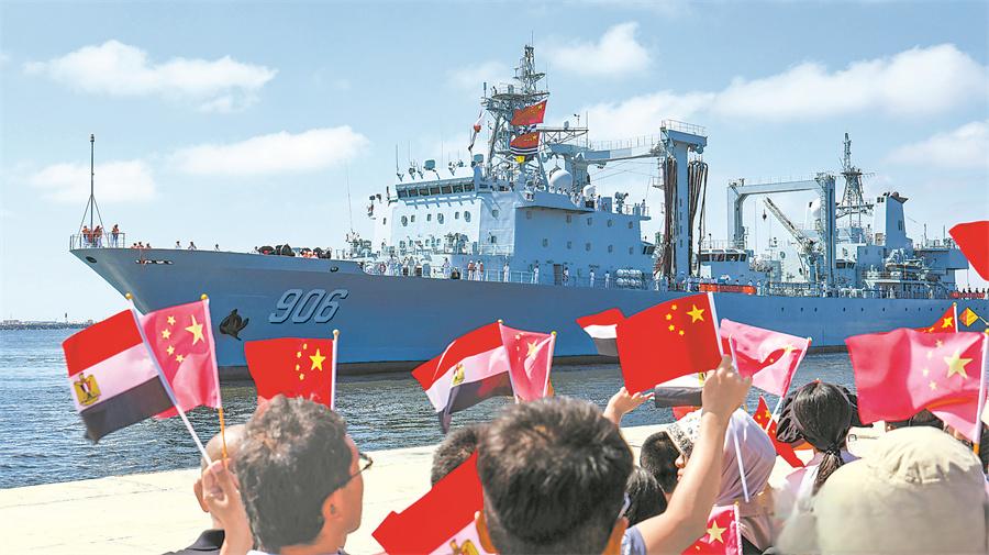 我海軍第46批護(hù)航編隊焦作艦洪湖艦訪問埃及/8月陸海軍訓(xùn)練日常報道(圖1)