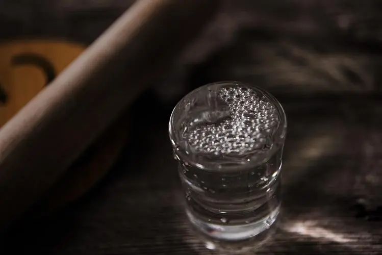 15個酒的封神名句，讀完瞬間清醒(圖2)