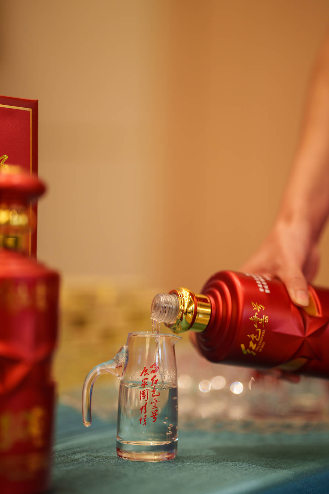 喝酒有三面：場(chǎng)面、體面、情面！(圖3)