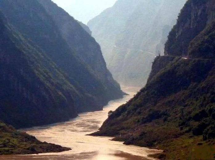 紅軍長征中有哪些重要戰(zhàn)役戰(zhàn)斗？(圖3)