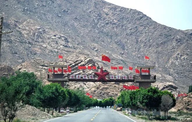 一首歌曲，將中國(guó)絕密軍事基地暴露給了全世界(圖12)