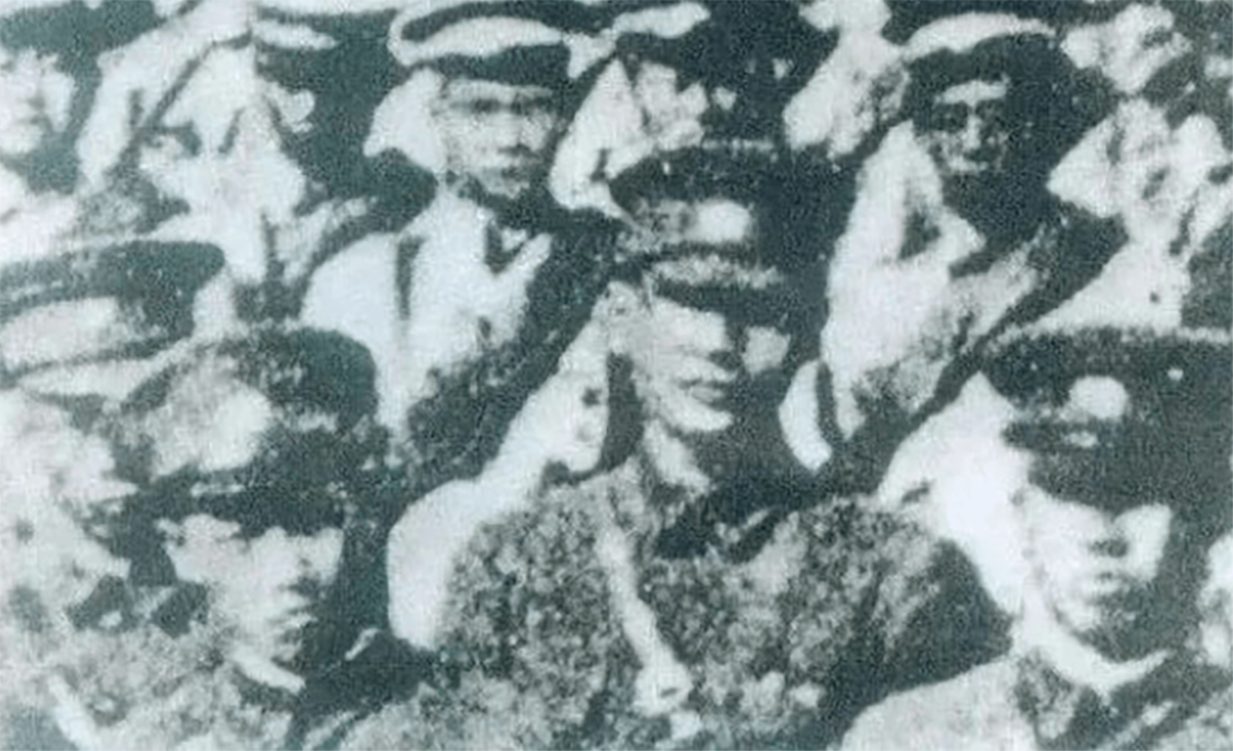 劉志丹：與謝子長習仲勛共創(chuàng)陜甘蘇區(qū)，中央軍委認定的36位軍事家之一，毛主席稱他是民族英雄(圖2)