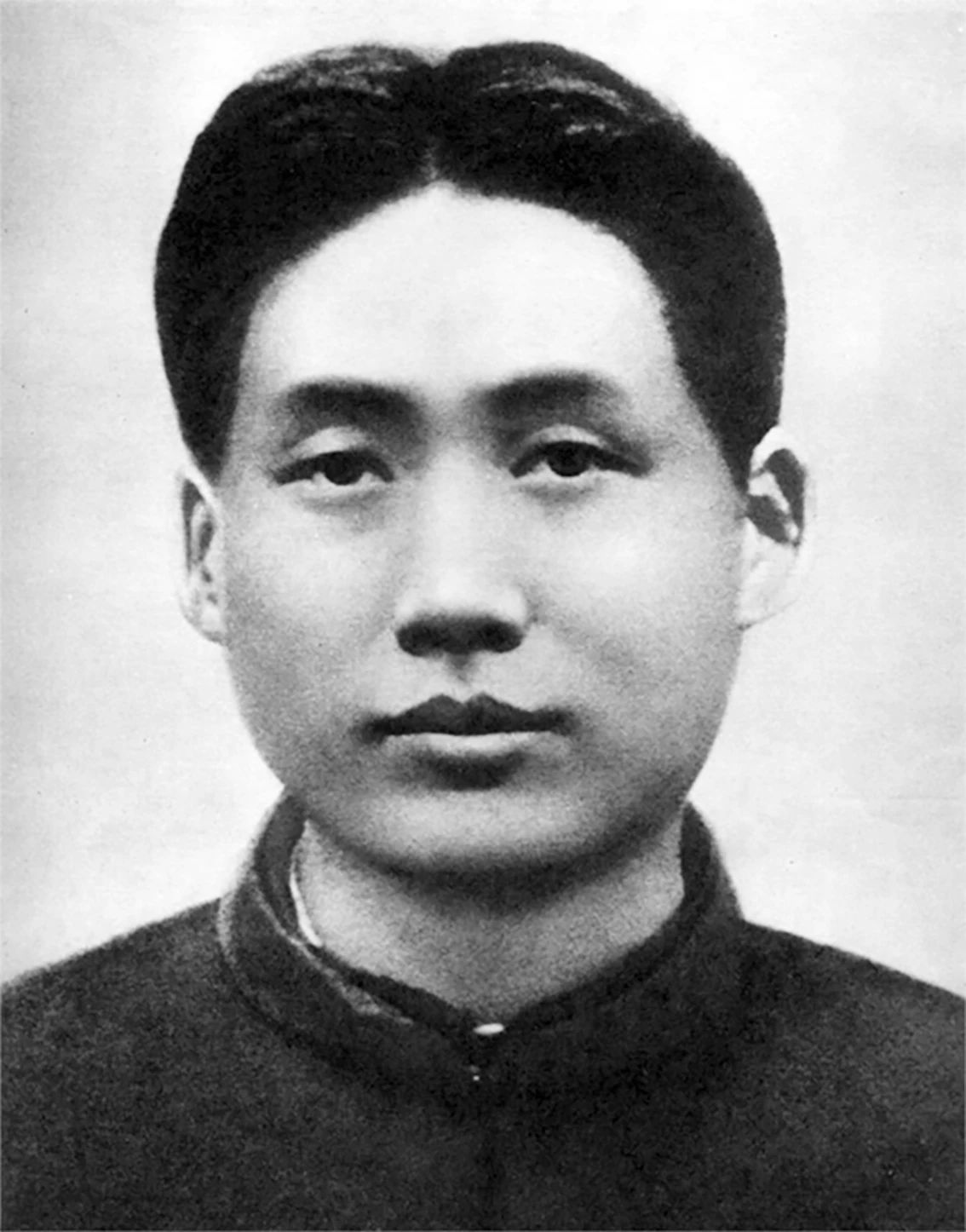 青年毛澤東.jpg 毛主席從不輕易寫文章(圖2)