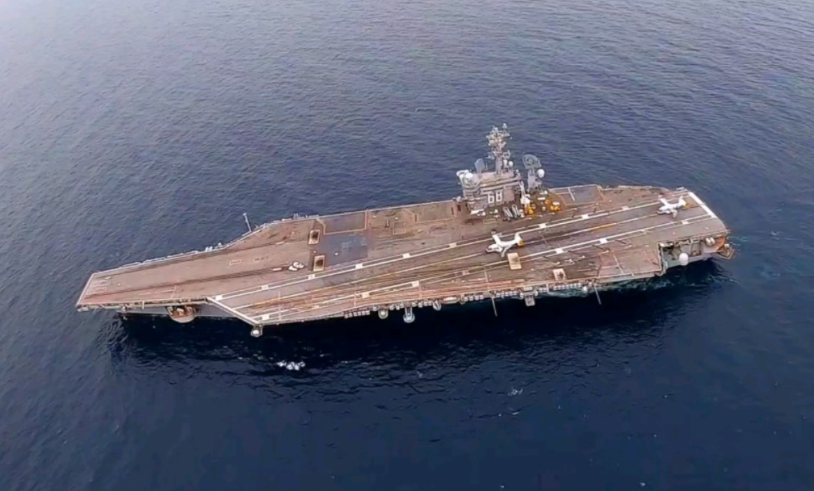 美軍“尼米茲”號(hào)航母明年將進(jìn)入退役流程(圖8) 美軍“尼米茲”號(hào)航母明年將進(jìn)入退役流程(圖8)