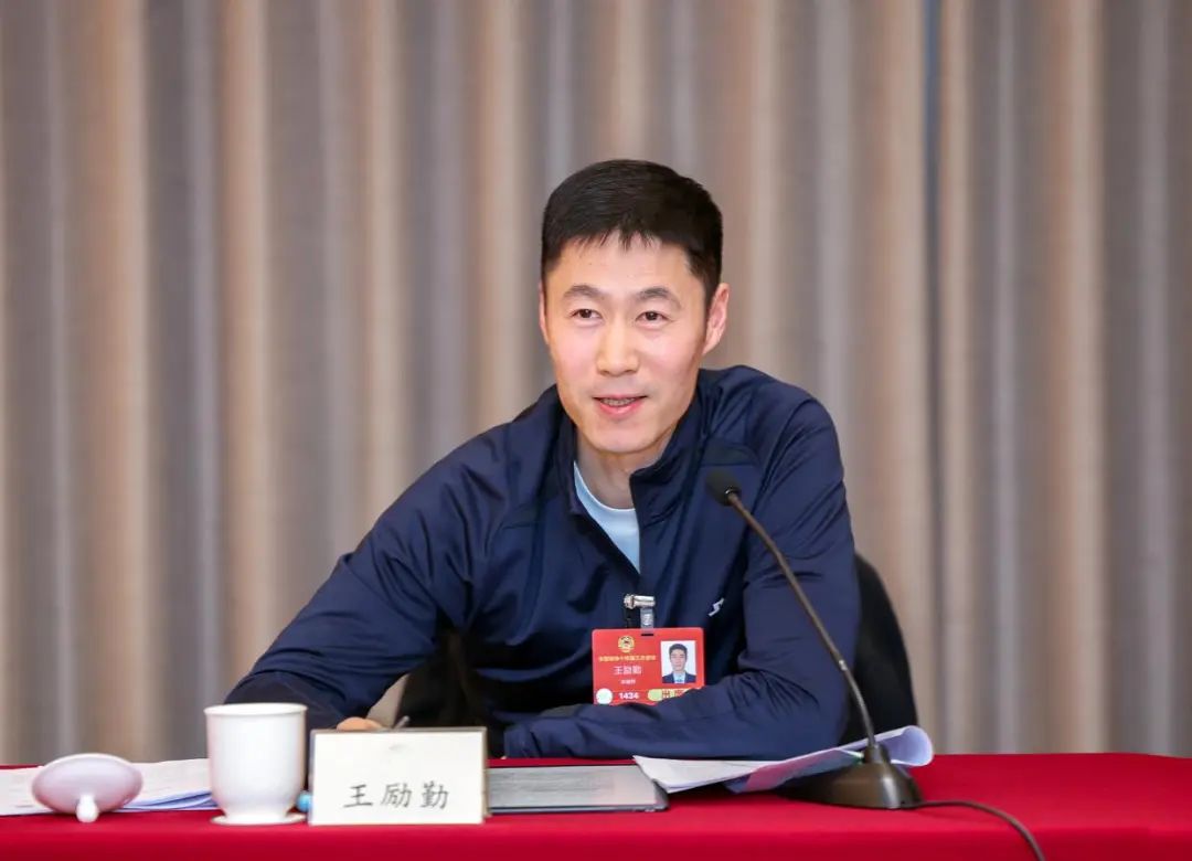 王勵(lì)勤當(dāng)選中國乒協(xié)新一任主席，劉國梁卸任(圖1)