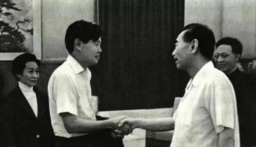 為有犧牲多壯志，敢教日月?lián)Q新天——楊振寧談新中國之行印象(圖8)