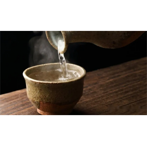 白酒只需開瓶倒杯？大錯特錯